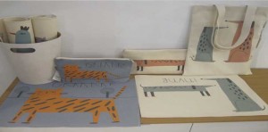 mantel y estuche mon