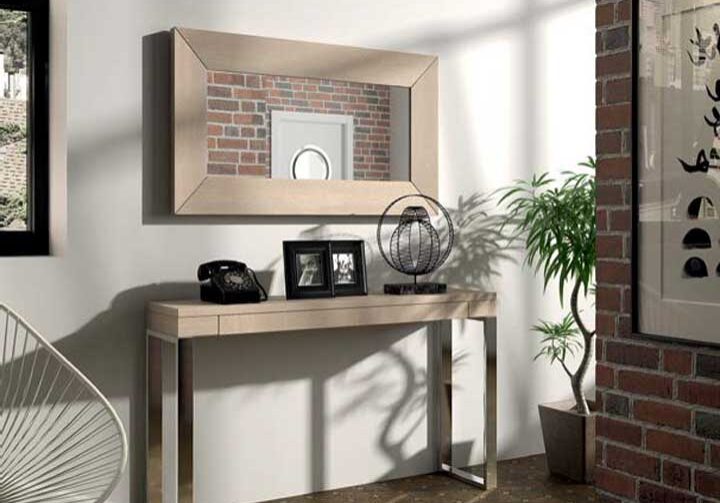 Mueble de Recibidor Colonial